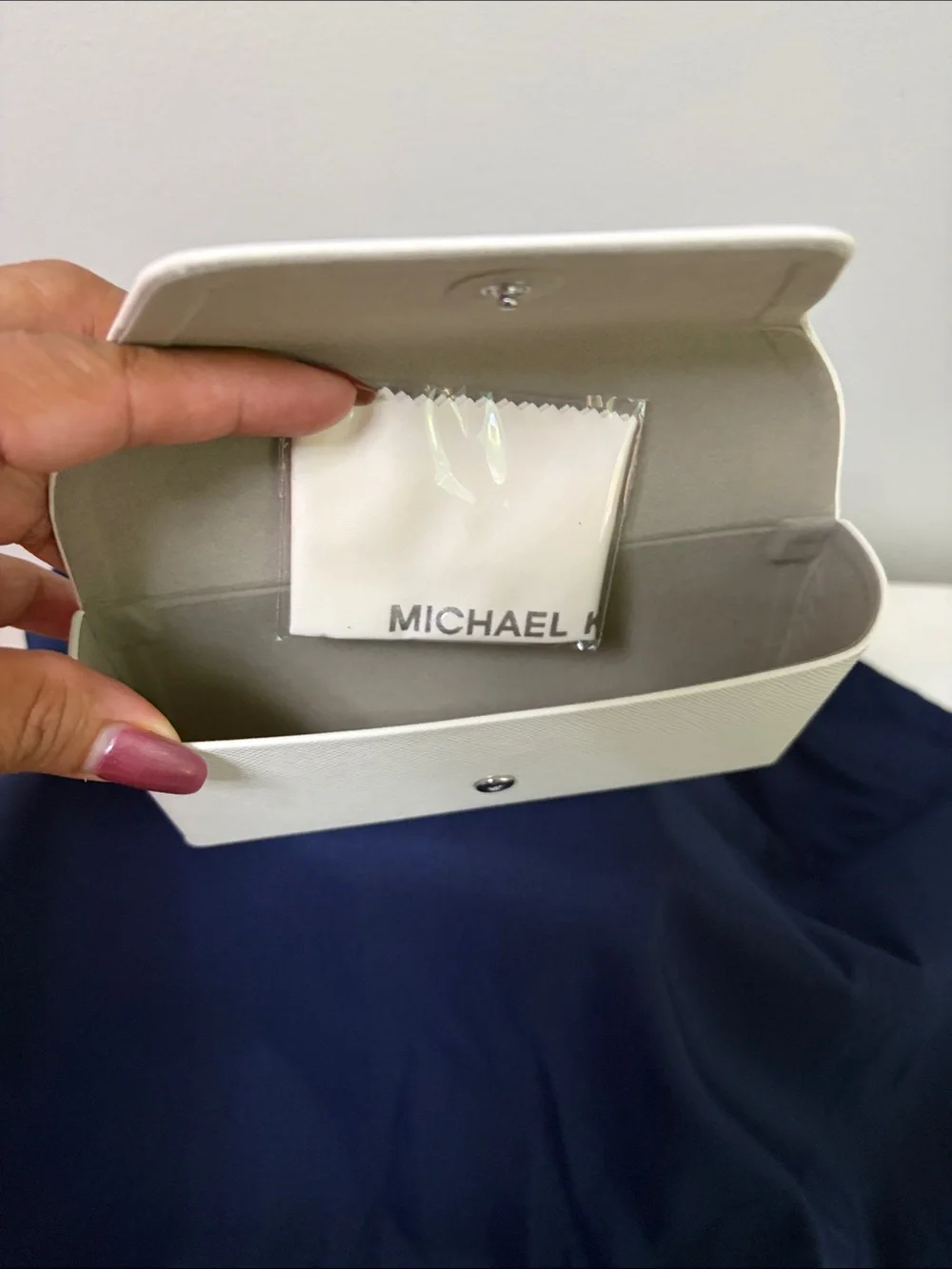 Michael Kors White Textured Sunglasses Case with Silver Logo